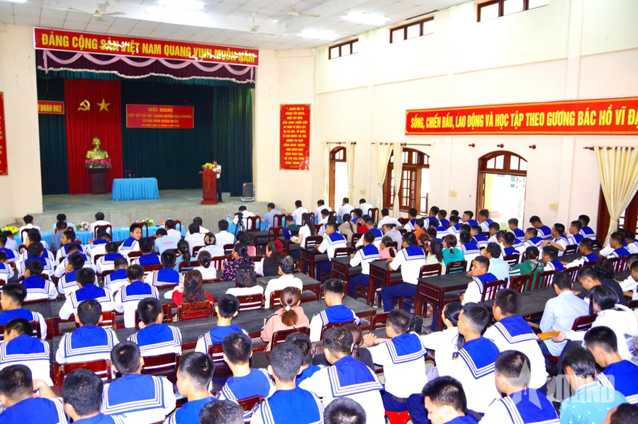 Lữ đoàn 962, Quân khu 9: Gặp gỡ cấp ủy, chính quyền địa phương và gia đình quân nhân